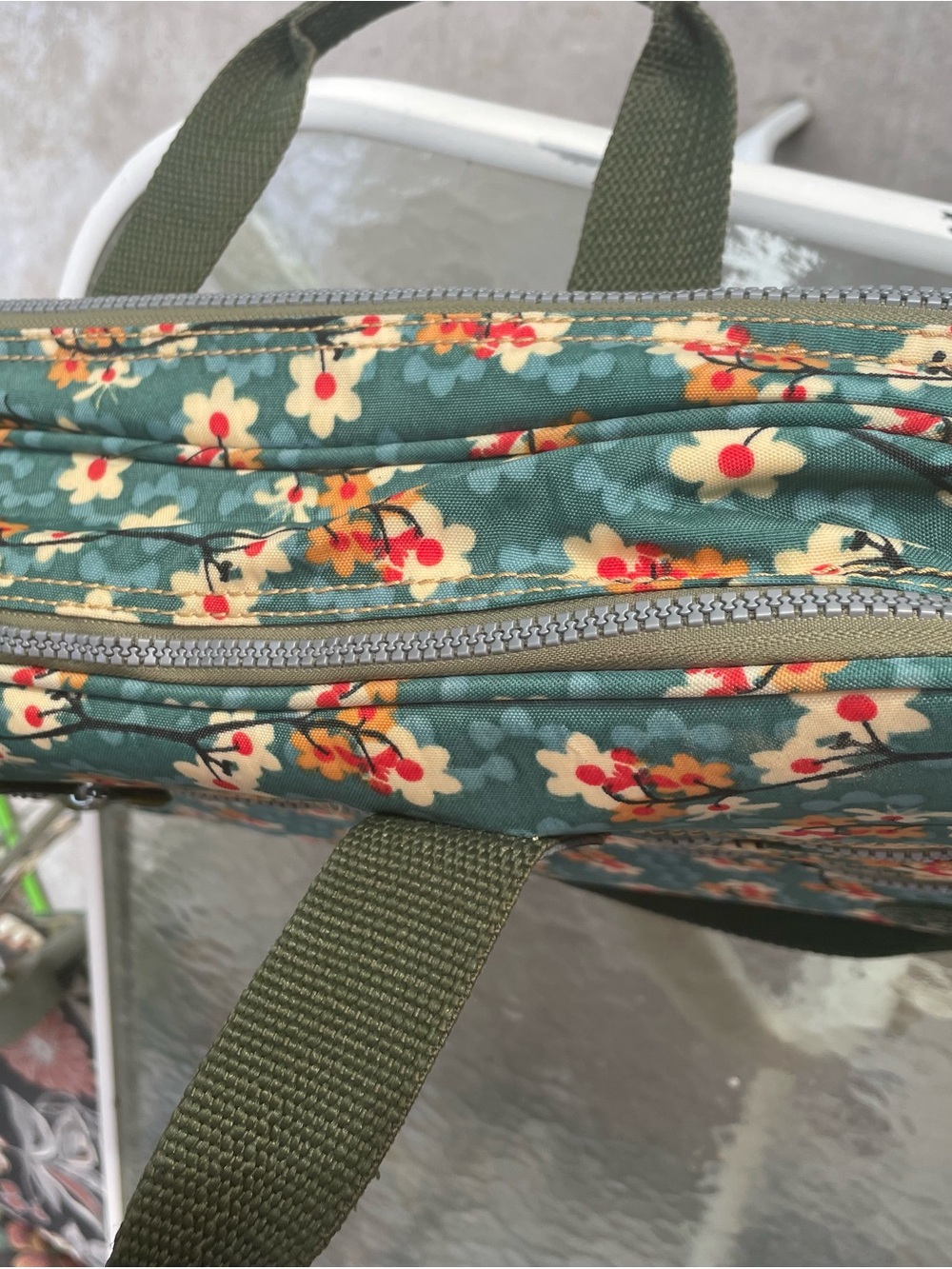 Kipling Colorful Floral Bag Shoulder Crossbody Laptop Case Travel Carry On - Picture 6 of 16
